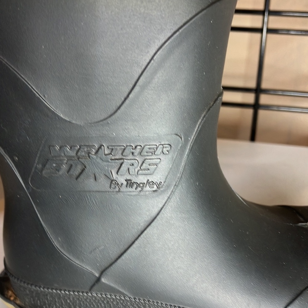 EUC Weather Stars by Tingley Black Rubber Boots Size 8 Toddler - Picture 7 of 10